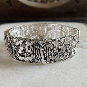 ANTIQUE SILVERTONE 'BELIEVE BLESSED FAITH' WING SCROLL BRACELET